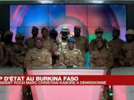 Burkina Faso: Des militaires annoncent à la télévision nationale la destitution du président Kaboré
