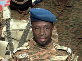 Coup d’État au Burkina: Le lieutenant-colonel Damiba prend le pouvoirCoup d’État au Burkina: Le lieutenant-colonel Damiba prend le pouvoir
